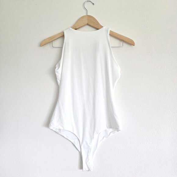 iuga White Bodysuit Crewneck Tank Capsule Wardrobe, Basic Top, Balletcore - Picture 5 of 6